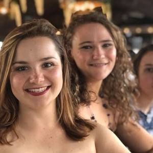 Meet your Posher, Carley